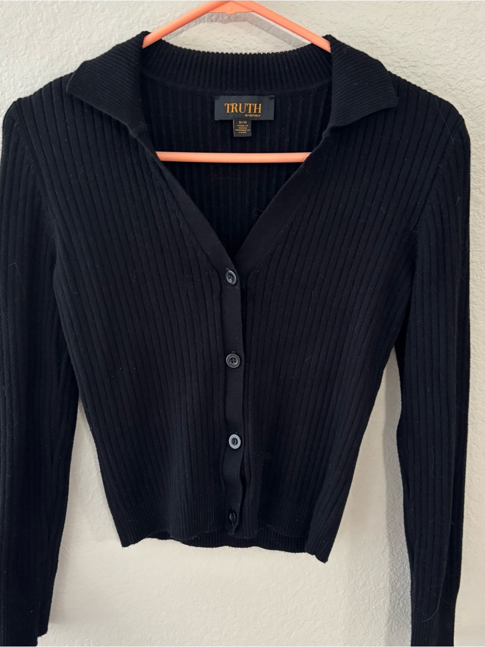Truth by Republic Black Ribbed Cropped Knit Top
